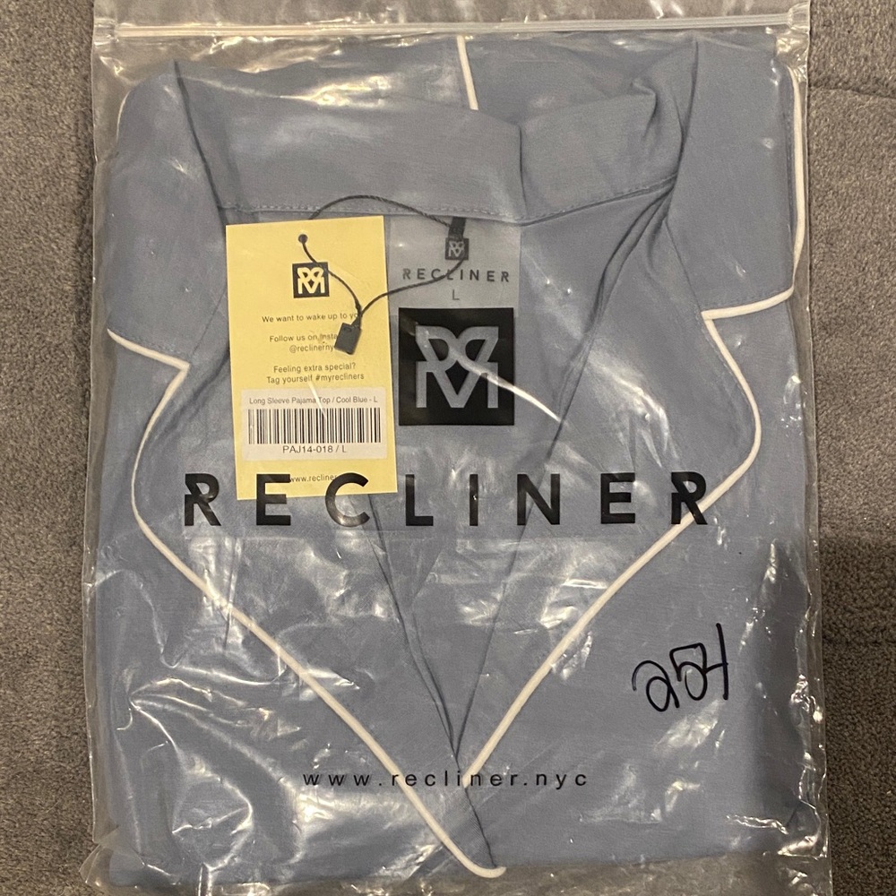 RECLINER Classic Pajama Top in Dusty Blue with White Piping